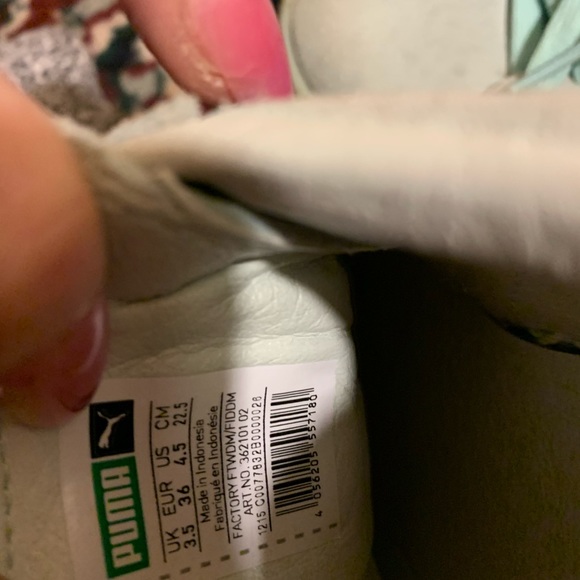 PUMA SUADE TEAL/size 7/GREAT COLOR - Picture 7 of 10